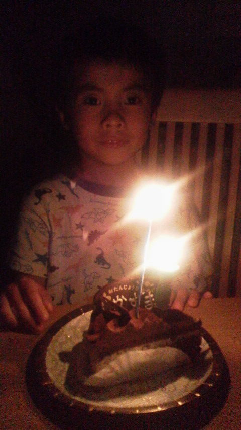７歳誕生日ケーキ２.jpg